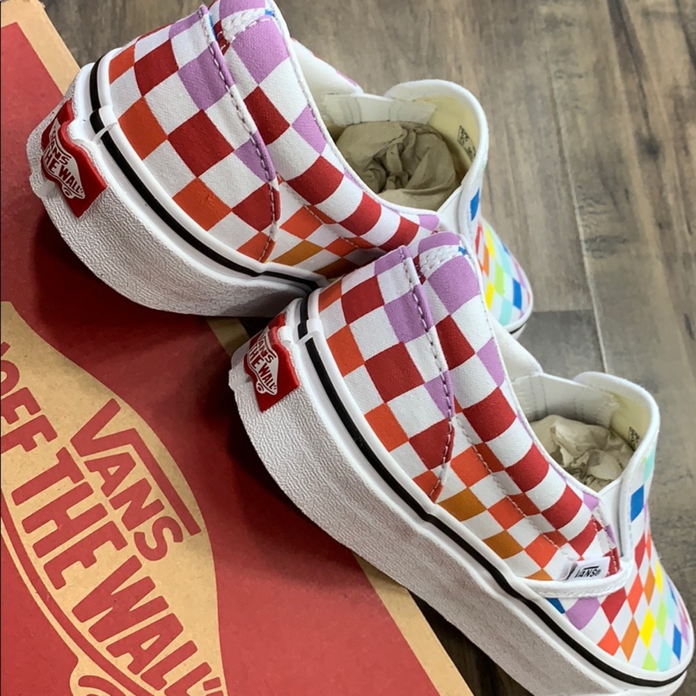 VANS CLASSIC SLIP ON CHECKERBOARD RAINBOW WMNS - Picture 11 of 16